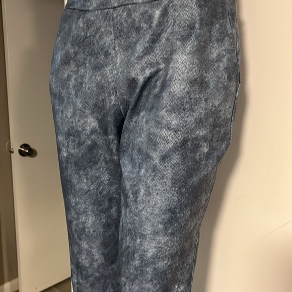 NWT Clara sun woo leather pants blue with pockets snakeskin pattern - Picture 4 of 11